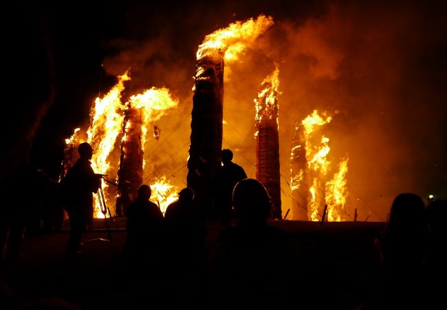 日本三大火祭りの一つだそうです！！