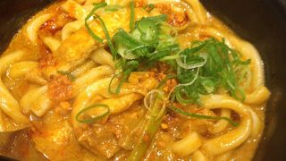変わり種カレーうどんも
