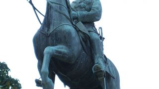 日本赤十字社の初代総裁