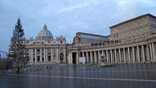 大聖堂への入口