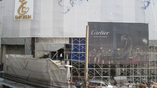 大がかりな改装工事が進んでいます