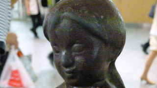 待ち合わせ場所に適しています