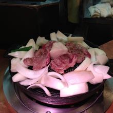 玉ねぎ！肉！とにかくこれを食す