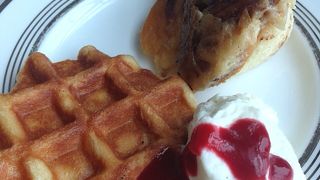 朝食ブッフェは種類が豊富になりました。