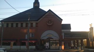 パン博物館はオープン時間が非常に短いので注意が必要です