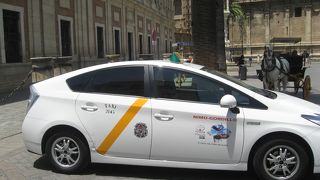 グラナダ空港からホテルまでは定額料金だった