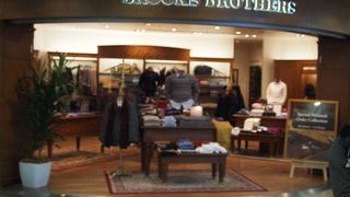 アメリカンカジュアルなどの定番が揃っている