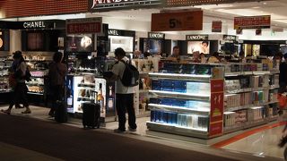 ＪＡＬファンにはいい免税店