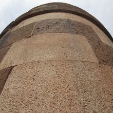 シユスタニ遺跡