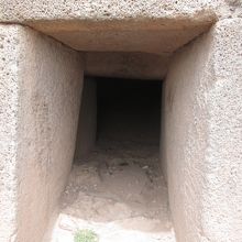 シユスタニ遺跡