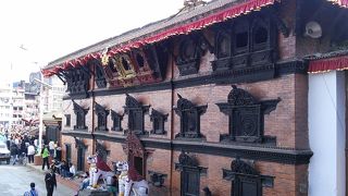 クマリが見られなければただの館