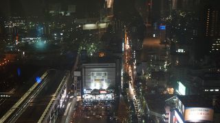 夜の22階展望室がお勧め