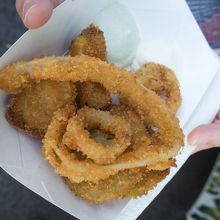 有名なグリーントマトフライ7ドル