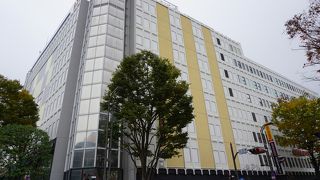 郡山の玄関口の景観を構成するビルとしては重要