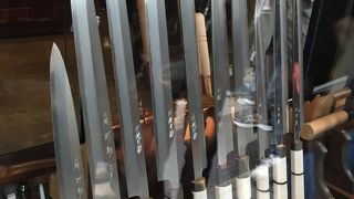 伝統を感じる刃物屋さん