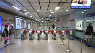 ＢＴＳサラディーン方面にショートカットできる