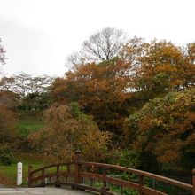 役場のほうからの入口