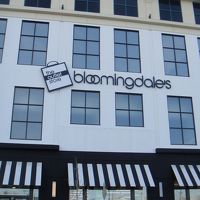 ブルーミングデールズ (ザ アウトレットストア バーゲン タウン センター店)