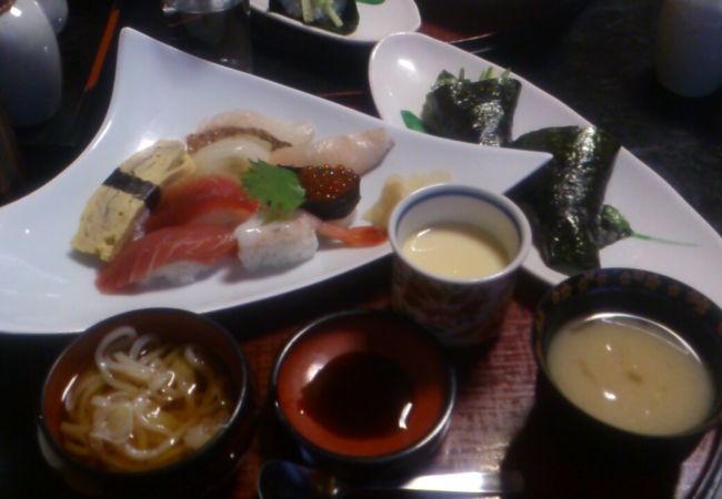 安くてまんぷく!!磯兵衛♪