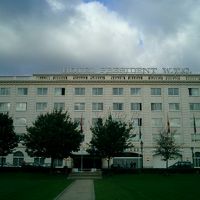 ちょっと宮殿のような外観