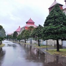 製造ラインの建物群