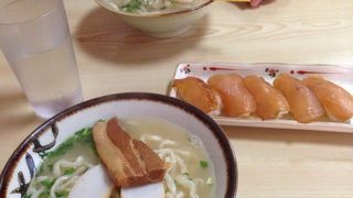 大東そばセットを注文