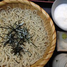 つけとろろ蕎麦 900円くらい