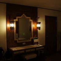 暗い室内。見たら電球が無い所がありました。