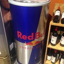 日本の慣れ親しんだ商品ももちろんあります