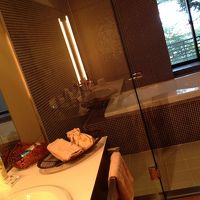 タイルは少し冷たい。夏だから良かったけど冬はかなり寒いかも