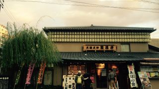 落語の寄席を観に