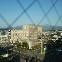 部屋から見ると、向かいにホテルルートイン第2西那須野