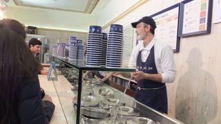 イタリアに来たらたとえ寒くてもジェラート