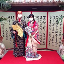 カメラマンにiPhoneを渡して撮ってもらいました