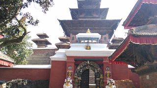 入りたくても入れない