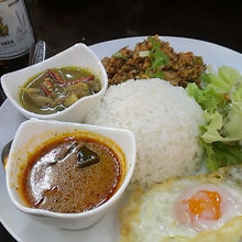 セットメニューに目玉焼き  1,280円