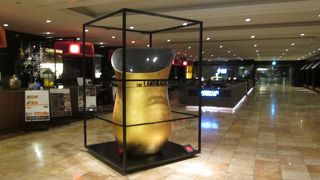 ザ ランドマーク スクエア トーキョー ガーデンカフェ ウィズ テラスバー