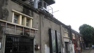 ギャラリーもある、アートな空間。ゆっくりお散歩するのにお薦め