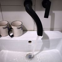 おかしな形の蛇口