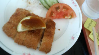 城ヶ島の海を見ながら名物マグロを堪能