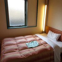 シングル客室(窓側)