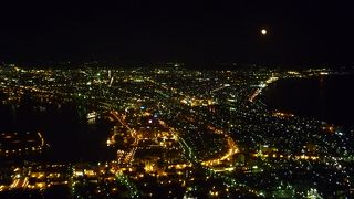 肌寒い日に見るのが一番！！