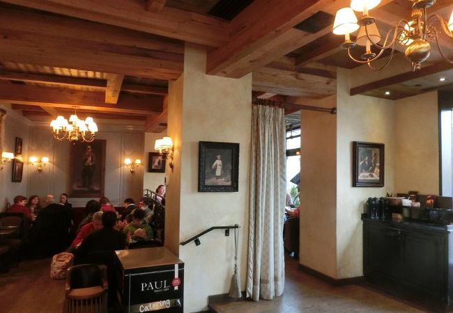 ポール (ファラガットノース店)