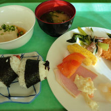 朝食（バイキング）