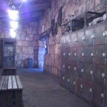 3時間無料のロッカーがあります