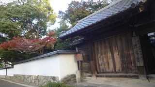 名前の通りの佇まい。