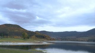 隠れた紅葉の名所