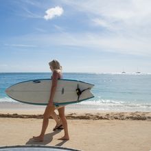 ハレコアホテル前