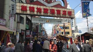 ゆっくりと下町を歩く