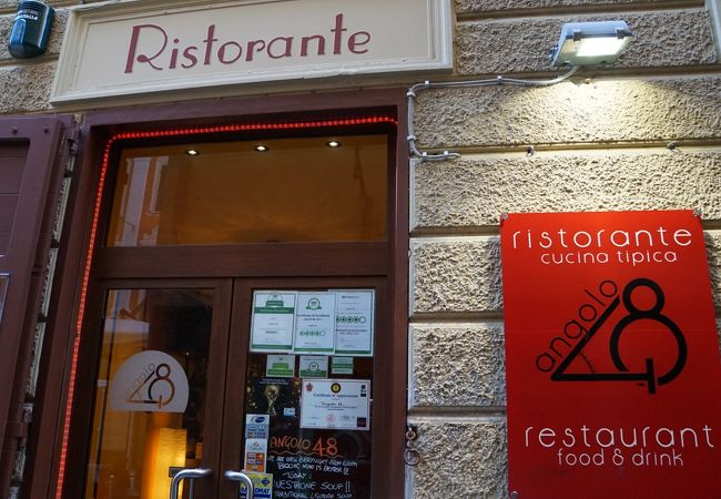 サンタマルゲリータリグレで人気のレストラン